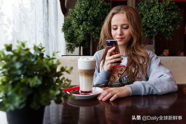 利用WhatsApp状态功能提升个人品牌影响力创意策略