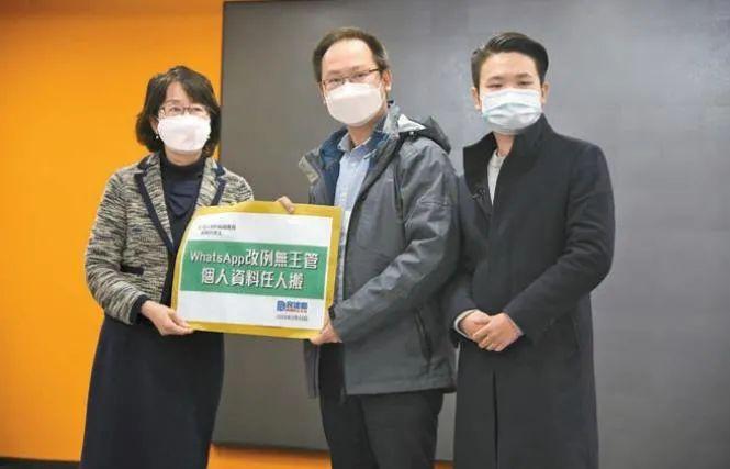玩转WhatsApp状态，创意发布与展示技巧，轻松吸引关注目光
